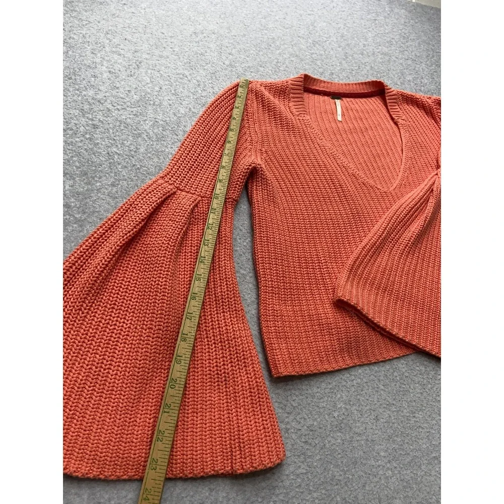 Free People Sweater Womens Small Orange V Neck Bell Sleeve Boho Knit Casual